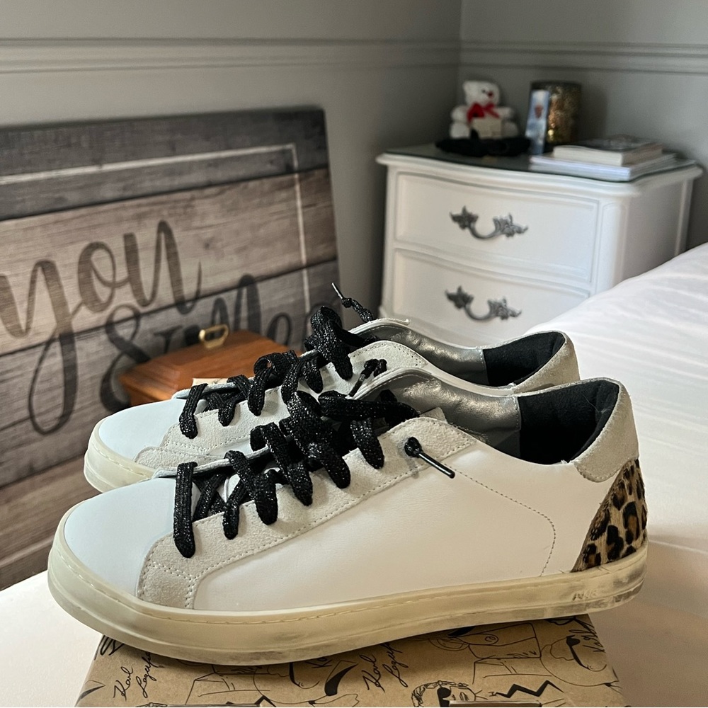 P448 Sneakers